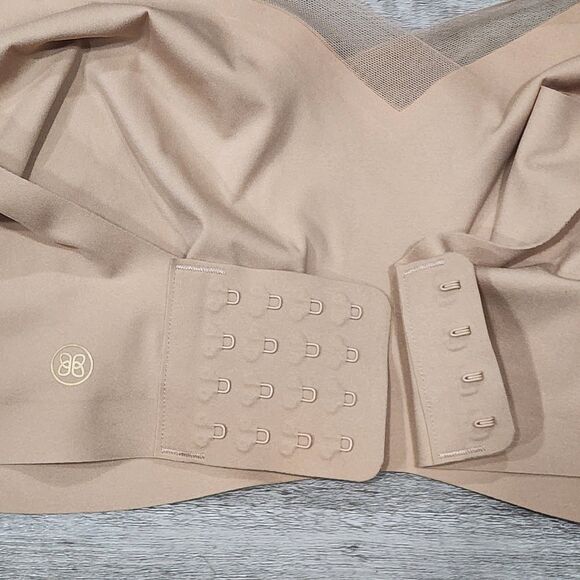 Honey Love Women Bra 2X Beige Crossover Wireless Lightly Lined Convertible - Picture 6 of 6